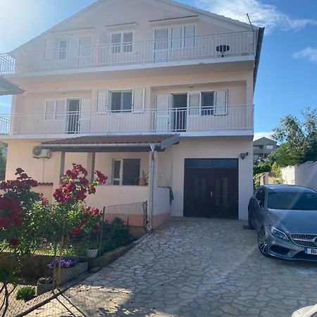 Apart mani Di Lauro Apartment Preko Bagian luar foto